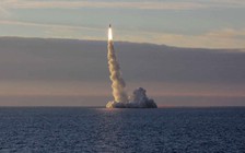 Tàu ngầm Nga phóng thành công tên lửa ICBM gần Na Uy