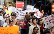 Nhiều tiểu bang đồng loạt kiện Nhà Trắng vì chia tách gia đình nhập cư lậu