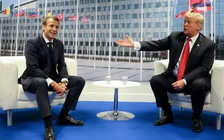 Tổng thống Trump 'mê mẩn' tiếng Pháp của ông Macron dù 'chẳng hiểu gì'