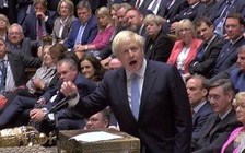 Hạ viện Anh 'bùng nổ' trước giờ đóng cửa