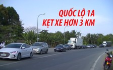 Quốc lộ 1A kẹt xe hơn 3 km vì tai nạn trên cầu Kinh Xáng