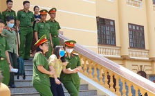 Khóc ngất vì lãnh án trong vụ gian lận thi cử tai tiếng ở Hòa Bình