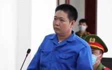 Tài công cầm dao đâm chủ sà lan suýt chết vì chuyện tiền công