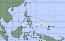 Bão Rai đang mạnh lên, tiến vào Biển Đông thành bão số 9
