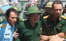 [VIDEO] Đón phi công sống sót vụ máy bay Su-30MK2 gặp sự cố vào đất liền