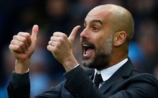 Pep Guardiola hạnh phúc dạt dào khi tái kí hợp đồng với Man City