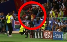 CĐV Real Madrid…trèo cao ngã đau