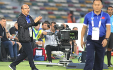 Thua Iraq, HLV Park Hang-seo vẫn lạc quan như thường