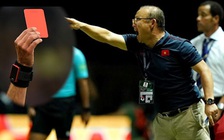 HLV Park bị phạt hơn trăm triệu, 4 trận và đoạn video chưa từng công bố