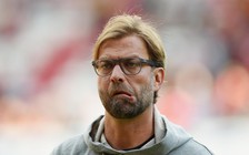Klopp cực kì vui vẻ khi huấn luyện Jamie Redknapp, Dirk Kuyt, Emile Hesky...