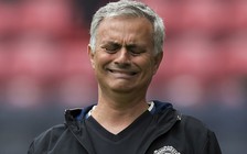 Mourinho: "Tôi cố tình ngã đấy chứ"