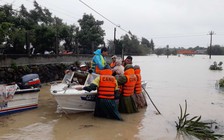 Lũ chồng lũ, nhiều địa phương bị chia cắt, khẩn cấp di dời dân