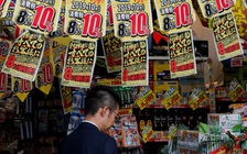 Tăng trưởng kinh tế Nhật Bản ảm đạm, trái ngược Trung Quốc lạc quan