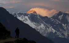 Đỉnh Everest cũng bị ảnh hưởng bởi đại dịch Covid-19