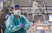 Toàn cầu có hơn 11.000 ca tử vong vì Covid-19, Ý ghi nhận 'kỷ lục buồn' 600 người chết/ngày