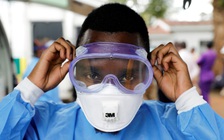 WHO: 'nguy cơ khẩn cấp' thiếu hụt đồ bảo hộ cho nhân viên y tế giữa đại dịch Covid-19