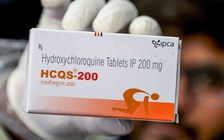 Dù ông Trump quảng bá, thuốc sốt rét gây nguy cơ tử vong cao hơn cho bệnh nhân Covid-19