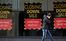 WHO: Đại dịch Covid-19 không phải từng làn sóng mà là cả 'cơn sóng lớn'