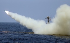 Xem Vệ binh Cách mạng Iran tập trận tại Vùng Vịnh giữa căng thẳng với Mỹ