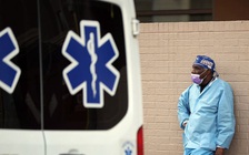 100.000 ca nhiễm Covid-19 mới mỗi ngày ở châu Mỹ, nước Mỹ chiếm 1/2