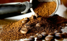 Bác sĩ cảnh báo: cà phê bột nào cũng có gián!