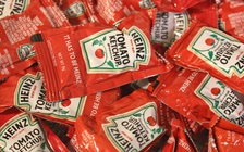 Thêm một 'nạn nhân' của đại dịch Covid-19: sốt cà chua