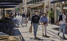 Mùa du lịch hè Châu Âu chào đón người đã tiêm vắc xin Covid-19