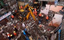 Tòa nhà sập trong mùa lớn, ít nhất 11 người chết ở Ấn Độ