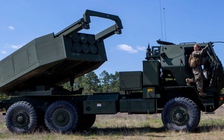 Hệ thống pháo phản lực HIMARS có đối thủ nào từ Nga?