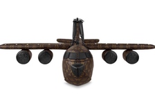 Túi xách máy bay Louis Vuitton: ai dám chi 39.000 USD để mua?