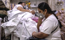 Trong sóng thần Covid-19 Ấn Độ, người khá giả cũng thấm đòn như người nghèo