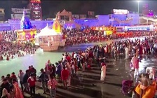 Lãnh đạo Ấn Độ bỏ qua cảnh báo về biến thể Covid-19 từ tháng 3