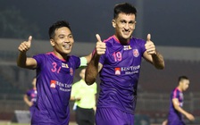 Nể phục Đỗ Merlo - gã khổng lồ 1m94, 35 tuổi vẫn ghi bàn ổn định cho Sài Gòn FC