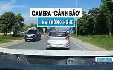 Ô tô đâm vỡ kính xe khác vì tài xế… không nghe camera hành trình ‘nhắc nhở’