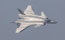 Trung Quốc lần đầu đưa chiến đấu cơ tàng hình J-20 tập trận tác chiến