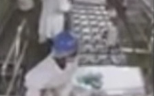 Hủy hơn 22 tấn thịt heo vì công nhân phóng uế lên dây chuyền sản xuất