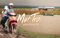 Mặt trời giữa lòng hồ