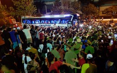 Sân Bình Phước suýt thất thủ vì fan HAGL