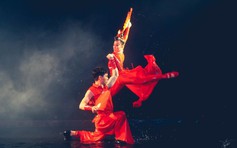 Kiện tướng dancesport Thảo Uyên ra mắt video nhảy múa trên sàn nước