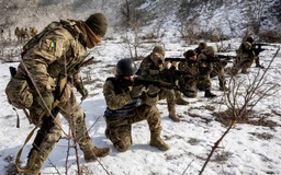 Ukraine tuyên bố phản công mùa xuân sẽ cắt đứt Nga với Crimea