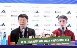 HLV Kim Sang-sik xem trận gặp Malaysia như chung kết, Minh Hoàng tiếc vì lỡ hat-trick