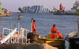 Nhiên liệu được rút khỏi tàu Costa Concordia