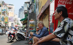 Phố Tây Sài Gòn sẽ 'hóa' phố đi bộ: Thuyết phục, hỗ trợ hàng rong chuyển nghề