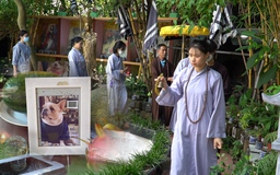 Tháng 7 âm lịch: Chủ thú cưng tham gia lễ cầu siêu tại nghĩa trang chó mèo