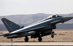 2 chiến đấu cơ Eurofighter đâm nhau ở Đức