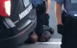 4 cảnh sát bị sa thải, điều tra vì đè cổ khống chế, gây chết một người da đen ở Mỹ