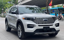 Ford Explorer Platinum 2022 nhập không chính hãng về Việt Nam, giá hơn 4 tỉ đồng