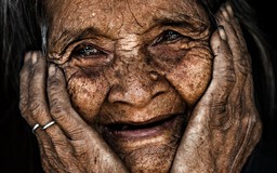 Vẻ đẹp không tuổi VN dưới góc máy nhiếp ảnh gia nổi tiếng thế giới
