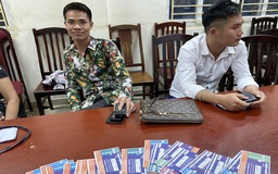 Xử phạt 6 ‘cò vé’, thu giữ hàng chục vé trận Việt Nam - Malaysia