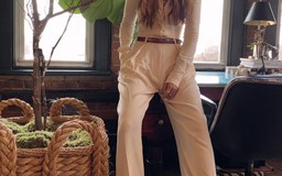 Mặc quần trắng ống suông đẹp thanh lịch như siêu mẫu Gigi Hadid